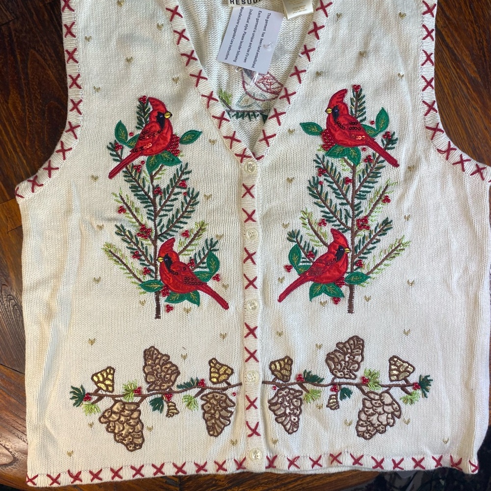 Women’s White Vest One Resource NWT Sweater Knit Embroidered Cardinals XL (16-18